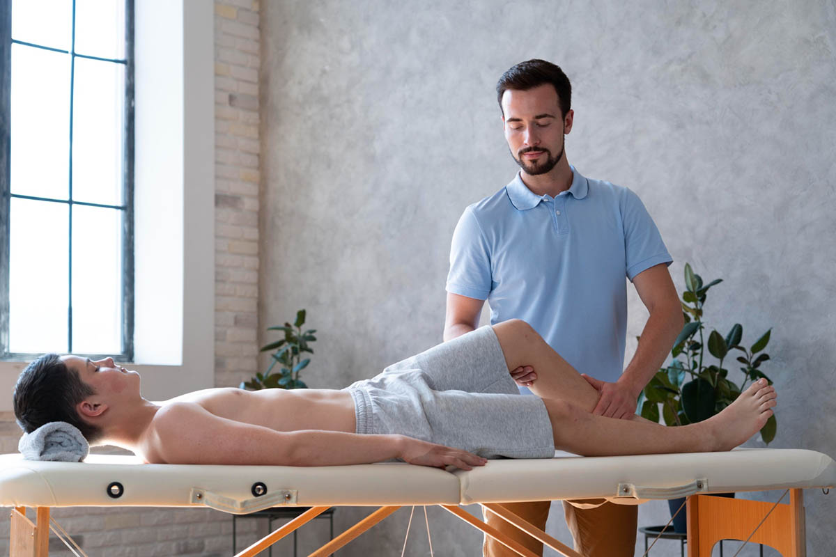 How Does Physical Therapy Massage Work?