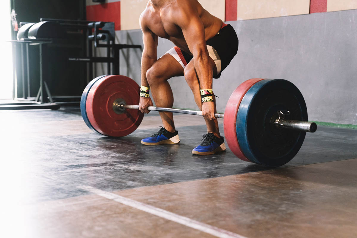 How to Prevent Lower Back Pain with Deadlifts: Tips from a Physical Therapist